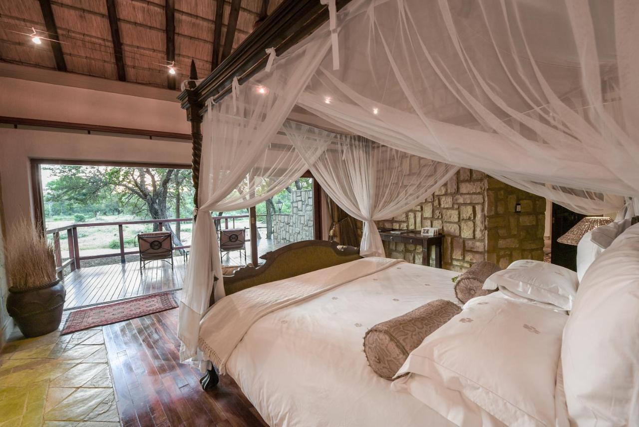 Shumbalala Game Lodge Thornybush Game Reserve Luaran gambar