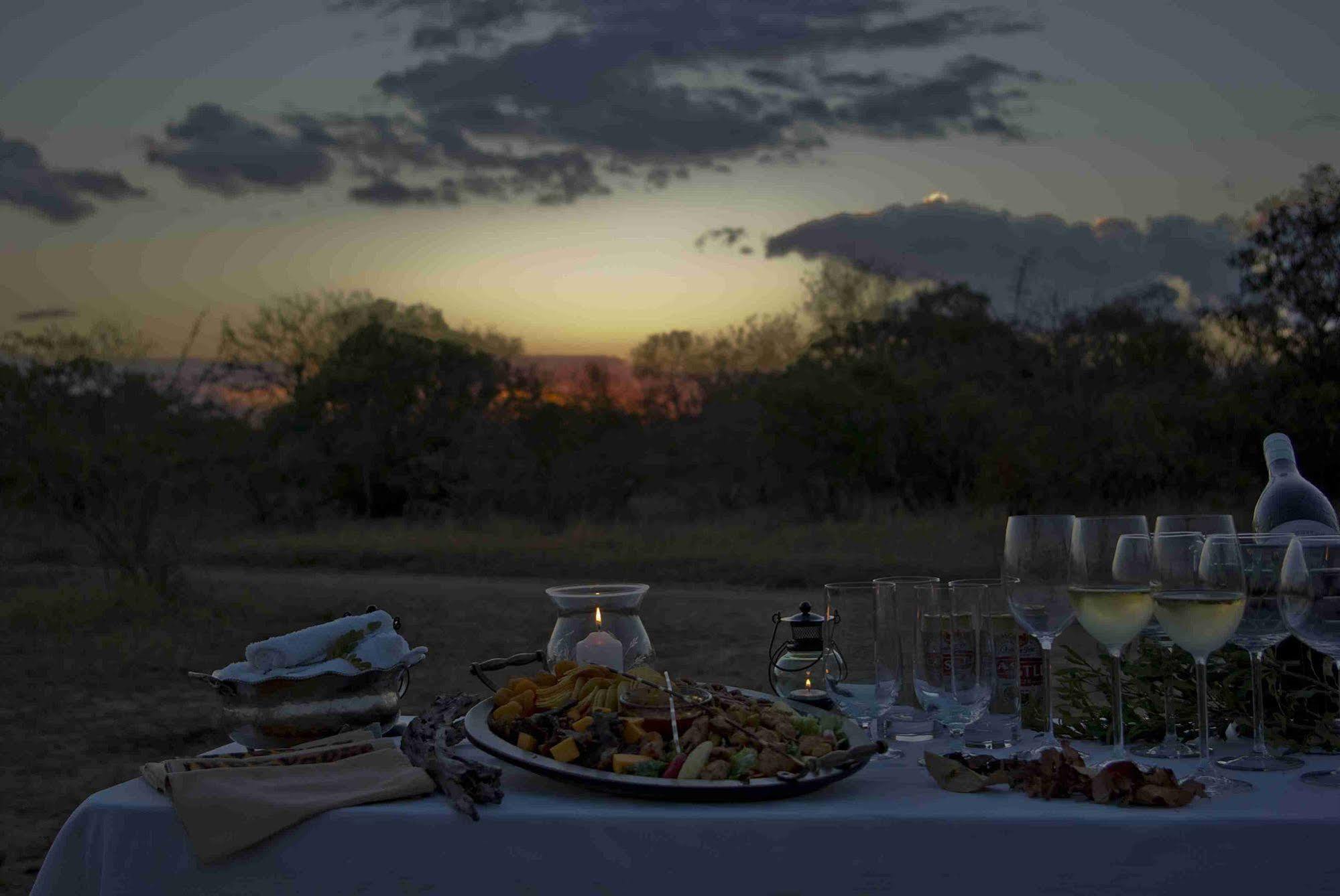 Shumbalala Game Lodge Thornybush Game Reserve Luaran gambar