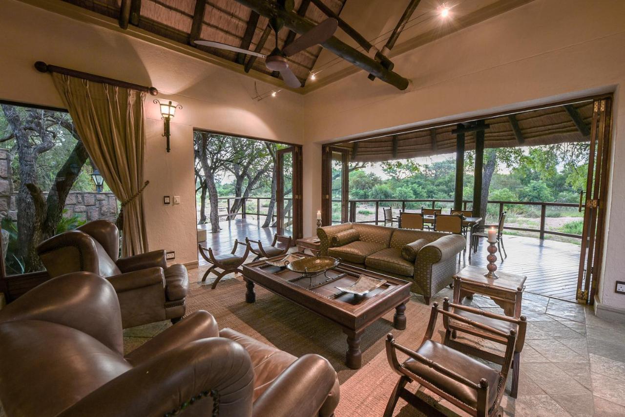 Shumbalala Game Lodge Thornybush Game Reserve Luaran gambar