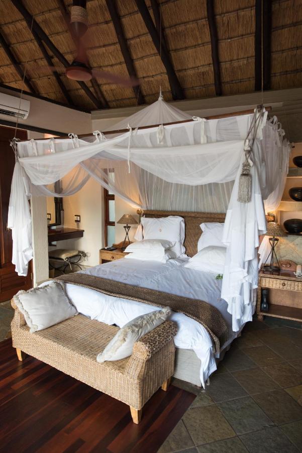 Shumbalala Game Lodge Thornybush Game Reserve Luaran gambar